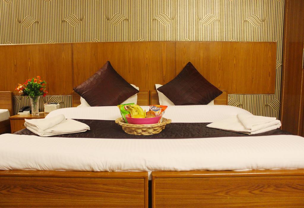Hotel Delhi Marine Club C6 Vasant Kunj New Delhi Exterior photo